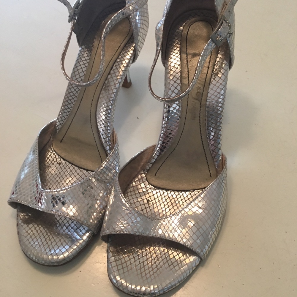 Tango shoes